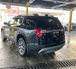 GMC Acadia